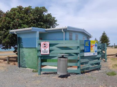 Westshore Esplanade Toilet